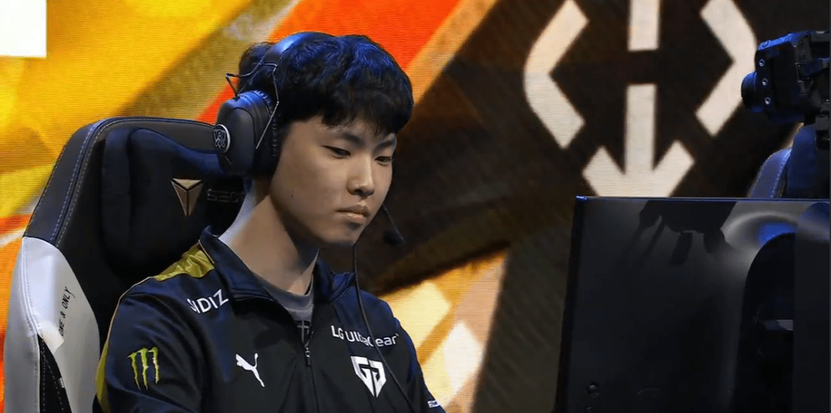 开云-Ming在TES比赛中出色发挥，比赛规则变更引发热议！-开云